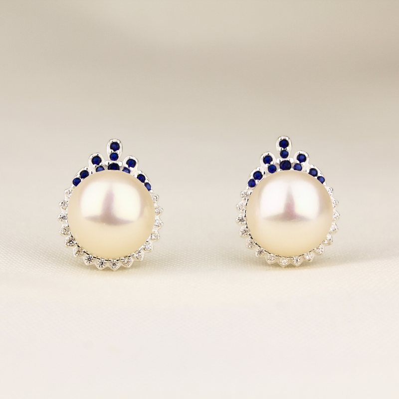 Sapphire Crown Pearl Earring